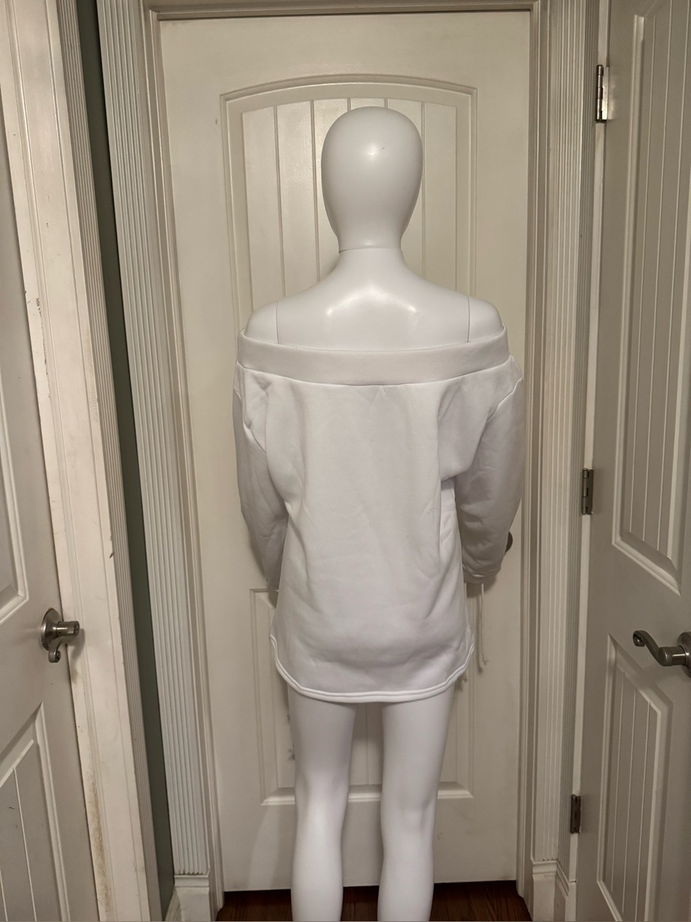 White Off-Shoulder Lace-Up Sleeve Sweatshirt - Picture 3 of 5